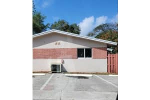 1713 SW 11th Ct 2, Fort Lauderdale, FL 33312 - MLS#F10324740