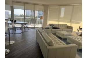 3640 Yacht Club Dr APT 806, Aventura, FL 33180, Sold 06/03/22