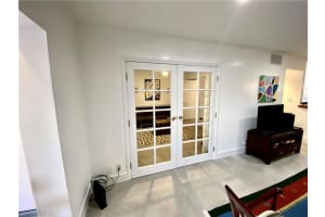 6351 Bay Club Dr APT 1, Fort Lauderdale, FL 33308, Sold 05/11/22