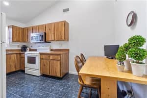 9910 NW 44th Ct, Sunrise, FL 33351, Sold 06/10/22