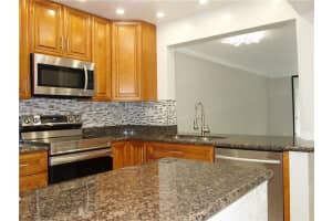 3300 NW 46th St APT 105, Fort Lauderdale, FL 33309, Sold 06/24/22