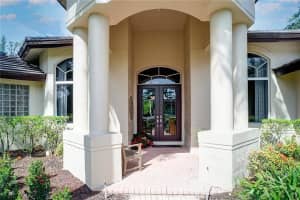 6807 NW 66th Way, Parkland, FL 33067, Sold 05/27/22