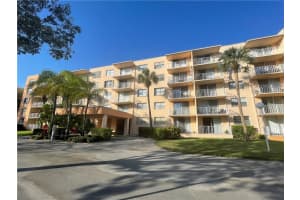 480 Executive Center Dr #5m, West Palm Beach, FL 33401, Sold 05/13/22