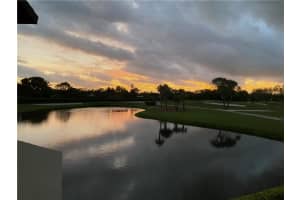 800 Greensward Ct # 207-I, Delray Beach, FL 33445, Sold 08/05/22