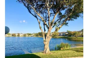 3473 NW 44th St APT 202, Lauderdale Lakes, FL 33309, Sold 05/29/22