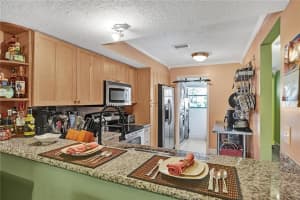 5201 SW 31st Ave APT 195, Fort Lauderdale, FL 33312, Sold 05/09/22