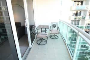 3001 S Ocean Dr APT 839, Hollywood, FL 33019, Sold 05/23/22