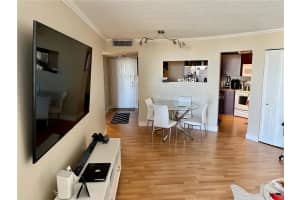 200 Leslie Dr APT 612, Hallandale Beach, FL 33009, Sold 07/06/22