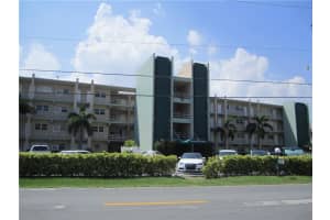 1111 N Riverside Dr APT 207, Pompano Beach, FL 33062, Sold 05/20/22