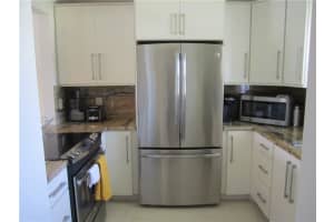 1111 N Riverside Dr APT 207, Pompano Beach, FL 33062, Sold 05/20/22