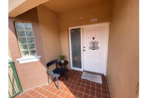 10018 Hammocks Blvd Apt 207-5, Miami, FL 33196, Sold 06/24/22