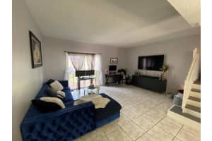 10018 Hammocks Blvd Apt 207-5, Miami, FL 33196, Sold 06/24/22