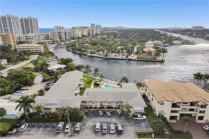 3216 SE 12th St APT 10, Pompano Beach, FL 33062, Sold 06/23/22