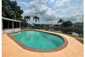 6802 NW 78th St, Tamarac, FL 33321, Sold 05/16/22