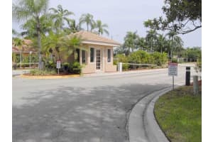 10081 NW 3 St, Plantation, FL 33324, Sold 05/06/22