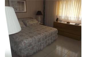 541 Blue Heron Dr APT 112, Hallandale Beach, FL 33009, Sold 05/11/22