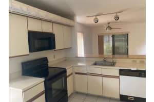 10631 Ocean Palm Way APT 101, Boynton Beach, FL 33437, Sold 09/09/22