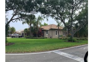 6486 Saranac Cir, Davie, FL 33331, Sold 04/20/22