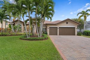 10311 N Lake Vista Cir, Davie, FL 33328, Sold 08/31/22