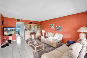 804 SE 7th St #106d, Deerfield Beach, FL 33441, Sold 08/04/22