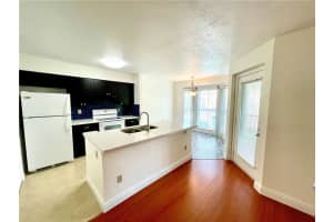 977 Riverside Dr APT 220, Coral Springs, FL 33071, Sold 05/13/22