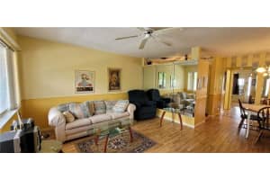 900 SW 10th Terrace s20, Hallandale Beach, FL 33009, Sold 09/23/22