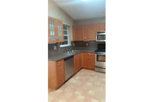 10771 SW 11th Ct, Davie, FL 33324, Sold 06/10/22