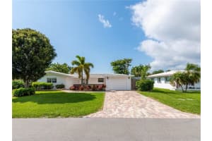 498 NE 30th St, Boca Raton, FL 33431, Sold 05/27/22