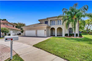 6893 SW 194th Ave, Fort Lauderdale, FL 33332, Sold 06/01/22