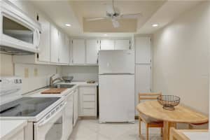 3701 N Country Club Dr APT 501, Aventura, FL 33180, Sold 05/24/22