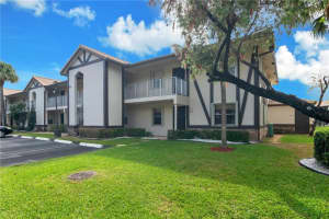 2423 NW 89th Dr APT 107, Coral Springs, FL 33065, Sold 05/17/22