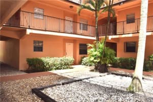 430 Commodore Dr APT 108, Plantation, FL 33325, Sold 05/27/22