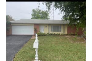 7204 NW 89th Ave, Tamarac, FL 33321, Sold 05/27/22