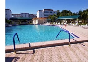 4270 NW 40th St APT 310, Lauderdale Lakes, FL 33319, Sold 11/17/22