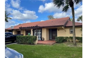 7056 Lantana Ln, Tamarac, FL 33321, Sold 06/24/22