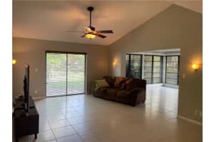 7056 Lantana Ln, Tamarac, FL 33321, Sold 06/24/22