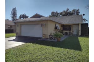 8370 SW 41st Ct, Davie, FL 33328, Sold 06/15/22