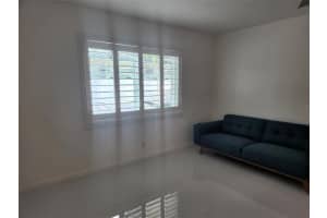 669 W Oakland Park Blvd 111 b, Wilton Manors, FL 33311, Sold 04/13/22