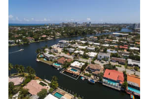 2221 NE 15th Ct, Fort Lauderdale, FL 33304, Sold 07/01/22