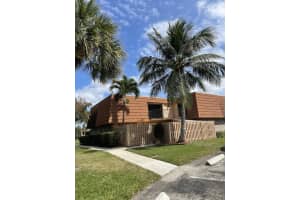 1420 W Harmony Lake Cir #1420, Davie, FL 33324, Sold 07/27/22