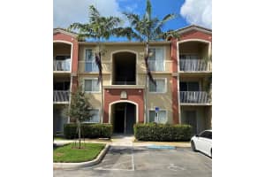 7085 Nova Dr APT 212, Davie, FL 33317, Sold 06/01/22