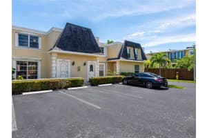 2410 NE 10th St #123, Hallandale Beach, FL 33009, Sold 07/11/22