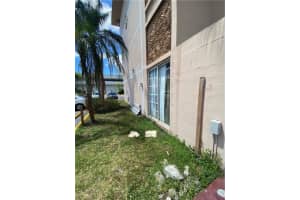 16450 NW 2nd Ave APT 116, Miami, FL 33169, Sold 08/31/22