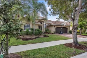 859 Verona Lake Dr, Weston, FL 33326, Sold 06/16/22