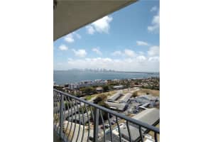 7601 E Treasure Dr APT 2103, North Bay Village, FL 33141, Sold 06/08/22