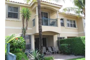 995 Harbor View N, Hollywood, FL 33019, Sold 09/23/22