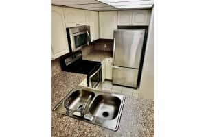 1000 River Reach Dr APT 103, Fort Lauderdale, FL 33315, Sold 07/01/22