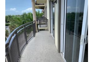 2609 NE 14th Ave APT 404, Oakland Park, FL 33334, Sold 04/15/22