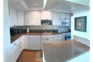 333 NE 21st Ave APT 1220, Deerfield Beach, FL 33441, Sold 06/07/22