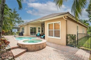 6450 NW 106th Terrace, Parkland, FL 33076, Sold 05/24/22